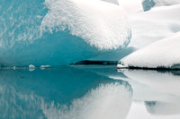 Icebergs floating on Jökulsárlón (3)
